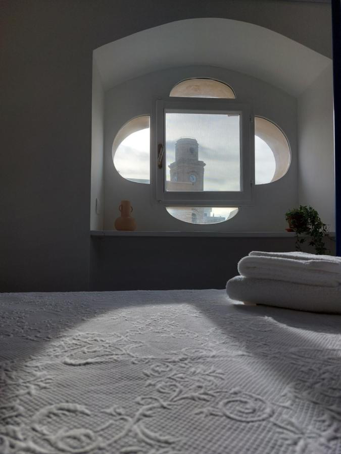 مونوبولي Palazzo Accinni B&B المظهر الخارجي الصورة