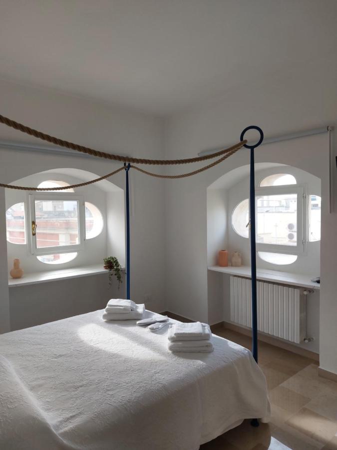 مونوبولي Palazzo Accinni B&B المظهر الخارجي الصورة