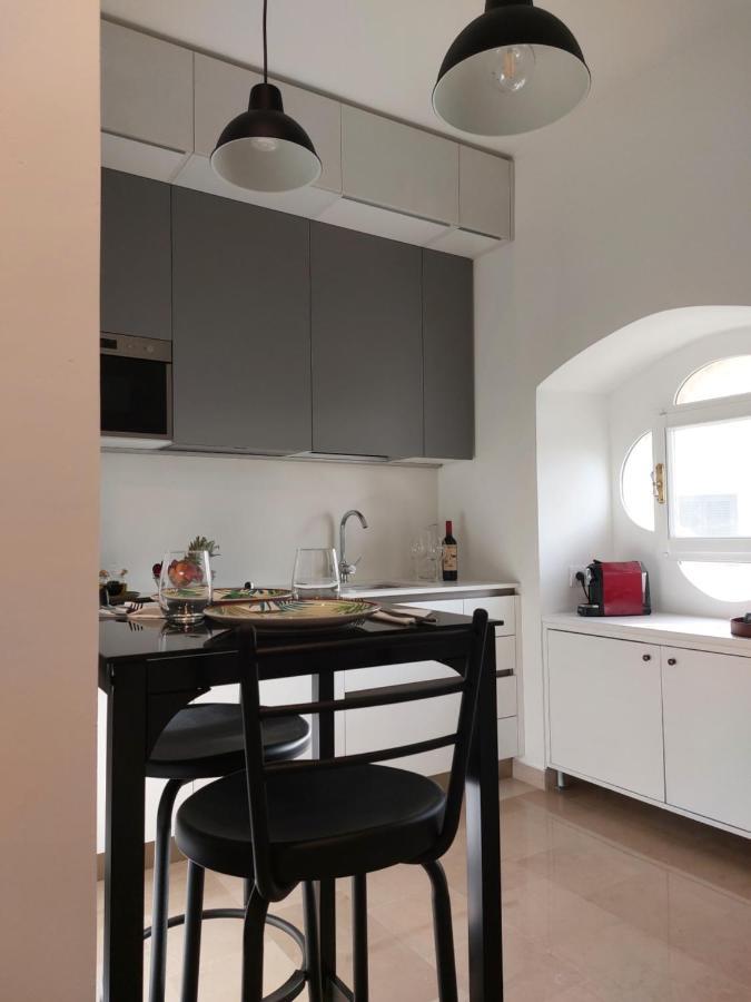 مونوبولي Palazzo Accinni B&B المظهر الخارجي الصورة